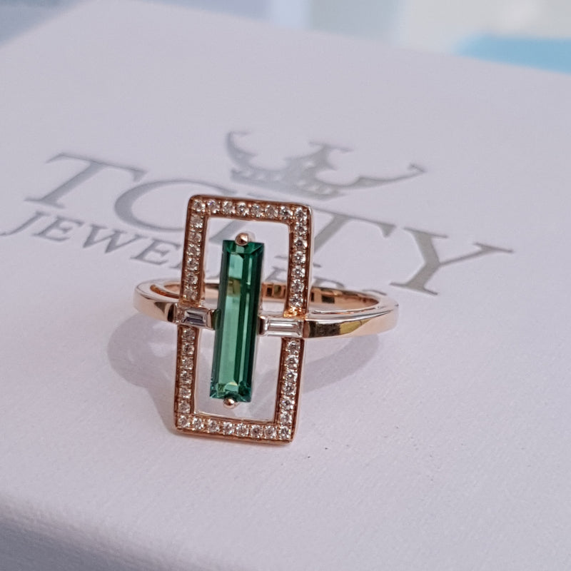 Rose Gold Green Stone Vermarine Diamond Ring
